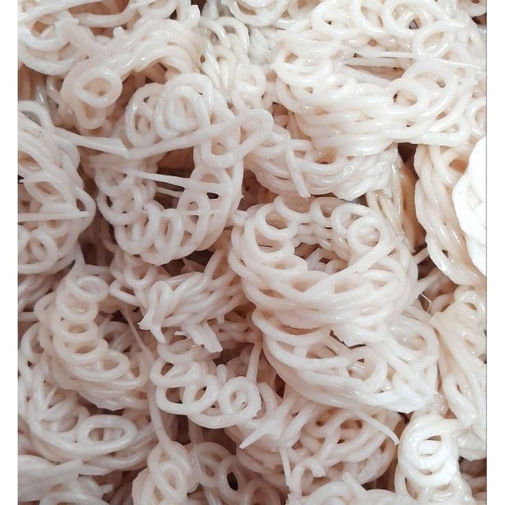 Raw Crackers (Kerupuk)